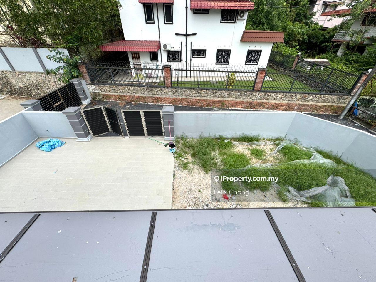 Semi-Detached House for Sale in Kampung Mahmoodiah, Johor Bahru by Felix Chong - iProperty.com.my