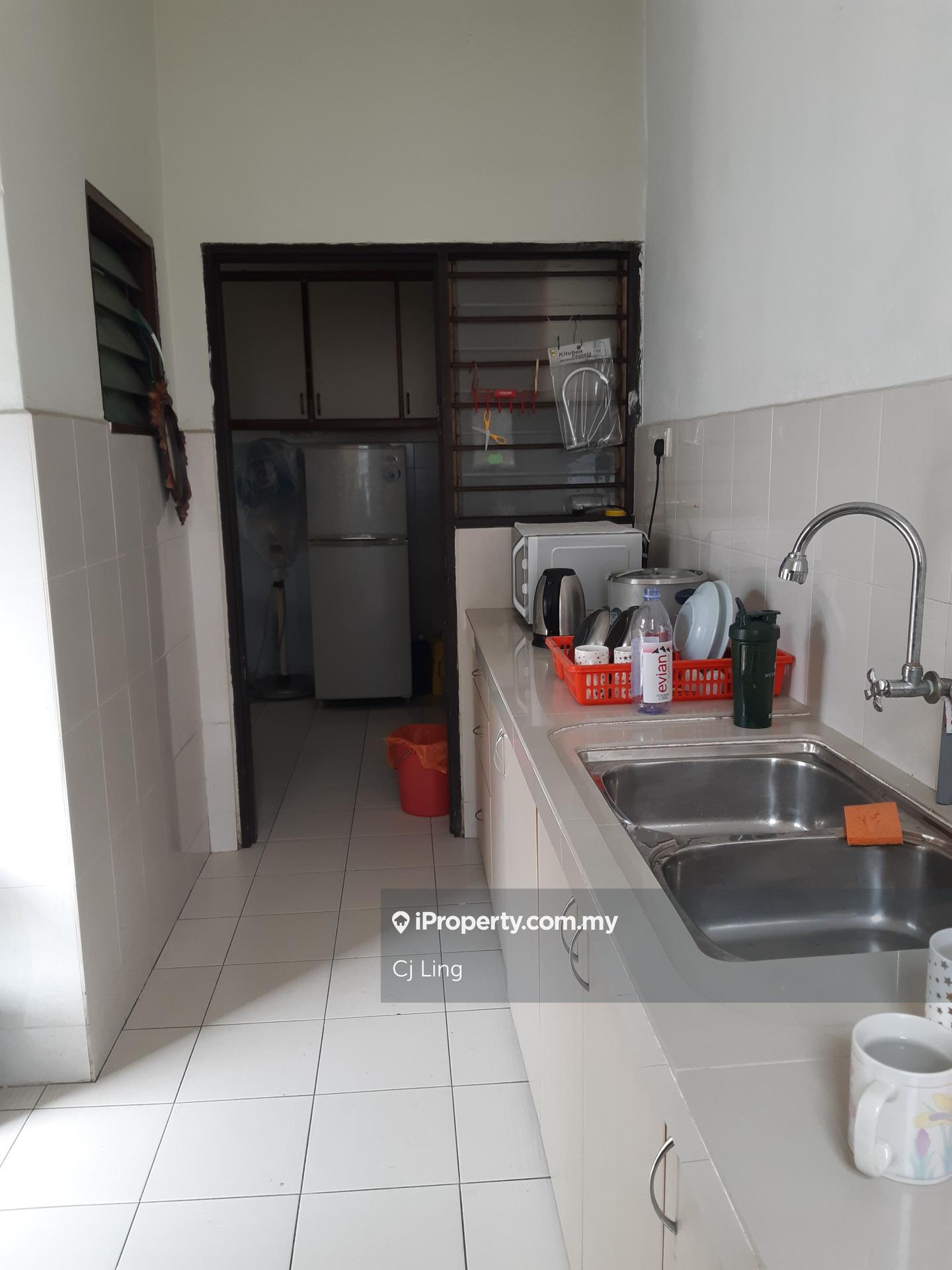 Rumah Berangkai 2 Tingkat untuk Dijual di Subang Jaya, Selangor oleh Cj Ling - iProperty.com.my