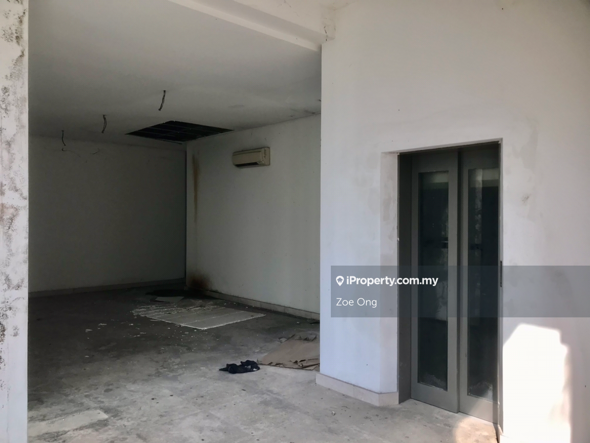 Bungalow House for Sale in Bayu 23 , Seksyen 11, Kota Damansara, Kota Damansara by Zoe Ong - iProperty.com.my