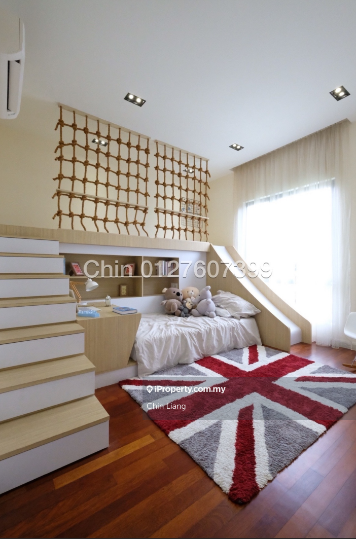 Rumah Berangkai 2 Tingkat untuk Dijual di Bangi Golf Resort Superlink with Golf Course View, Bangi oleh Chin Liang - iProperty.com.my