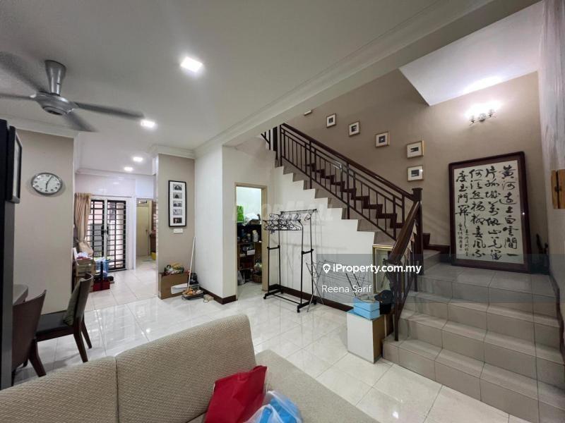 2-storey Terraced House for Sale in Superlink 2 Storey Greenlane Bukit Jelutong, Shah Alam by Reena Sarif - iProperty.com.my
