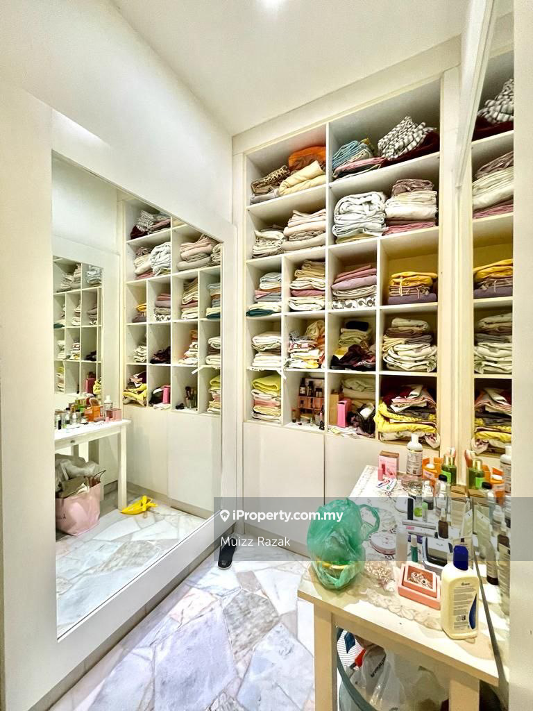 Banglo untuk Dijual di Seksyen 3, Shah Alam oleh Muizz Razak - iProperty.com.my