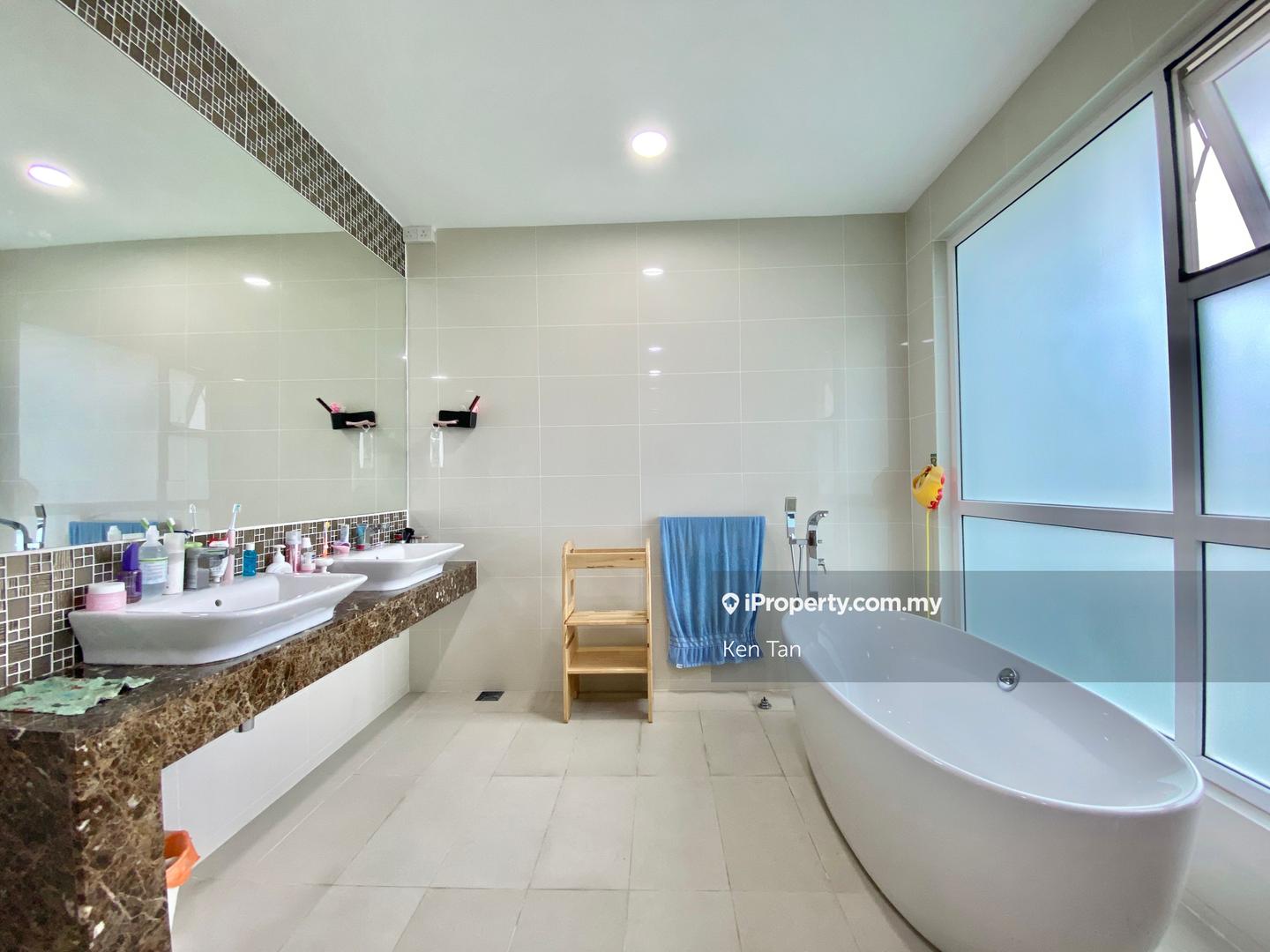 Rumah Berkembar untuk Dijual di The Rafflesia, Petaling Jaya oleh Ken Tan - iProperty.com.my