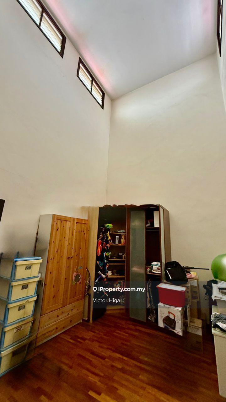 Rumah Berangkai 2 Tingkat untuk Dijual di Taman Puchong Hartamas, Puchong oleh Victor Higa - iProperty.com.my