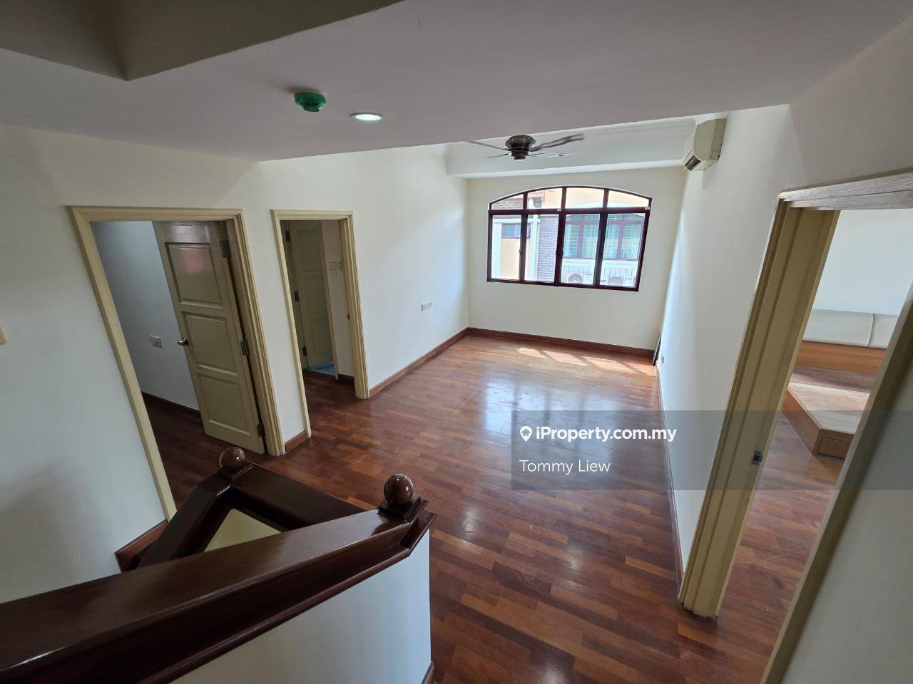 Semi-Detached House for Sale in Aman Suria, Petaling Jaya by Tommy Liew - iProperty.com.my