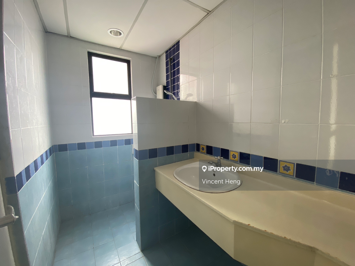 Condominium for Sale in Casa Indah 1 by Vincent Heng - iProperty.com.my