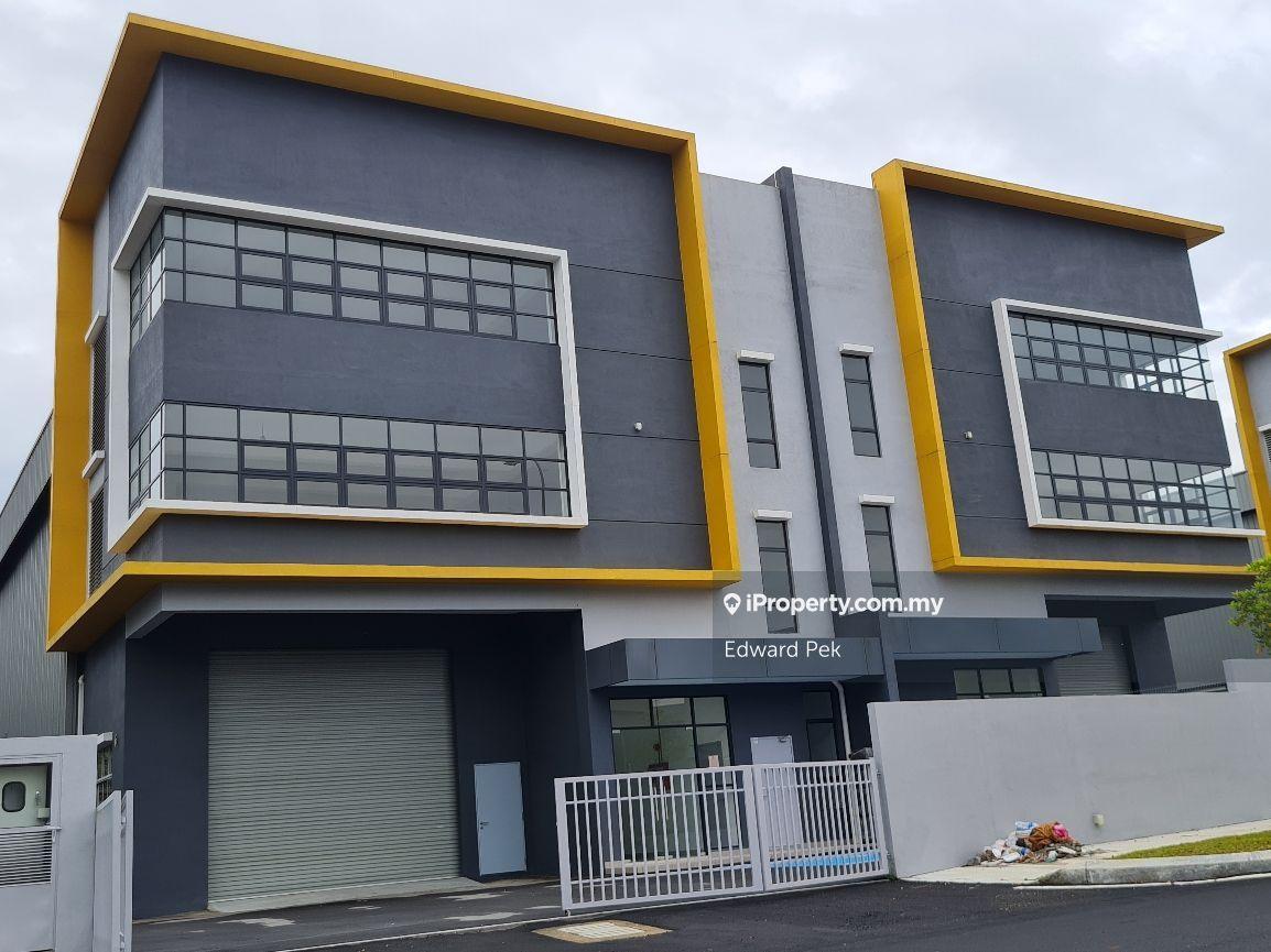 Semi-D Kilang untuk Dijual di Nilai Impian, Nilai oleh Edward Pek - iProperty.com.my