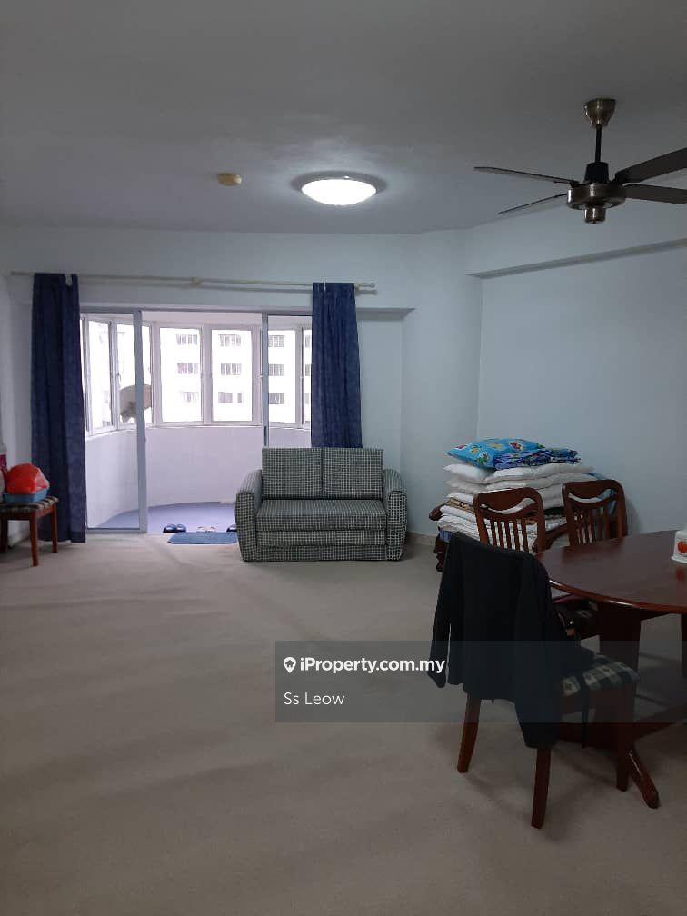 Apartment for Sale in Golden Hills Resort (Amber Court Apartment) by Ss Leow - iProperty.com.my