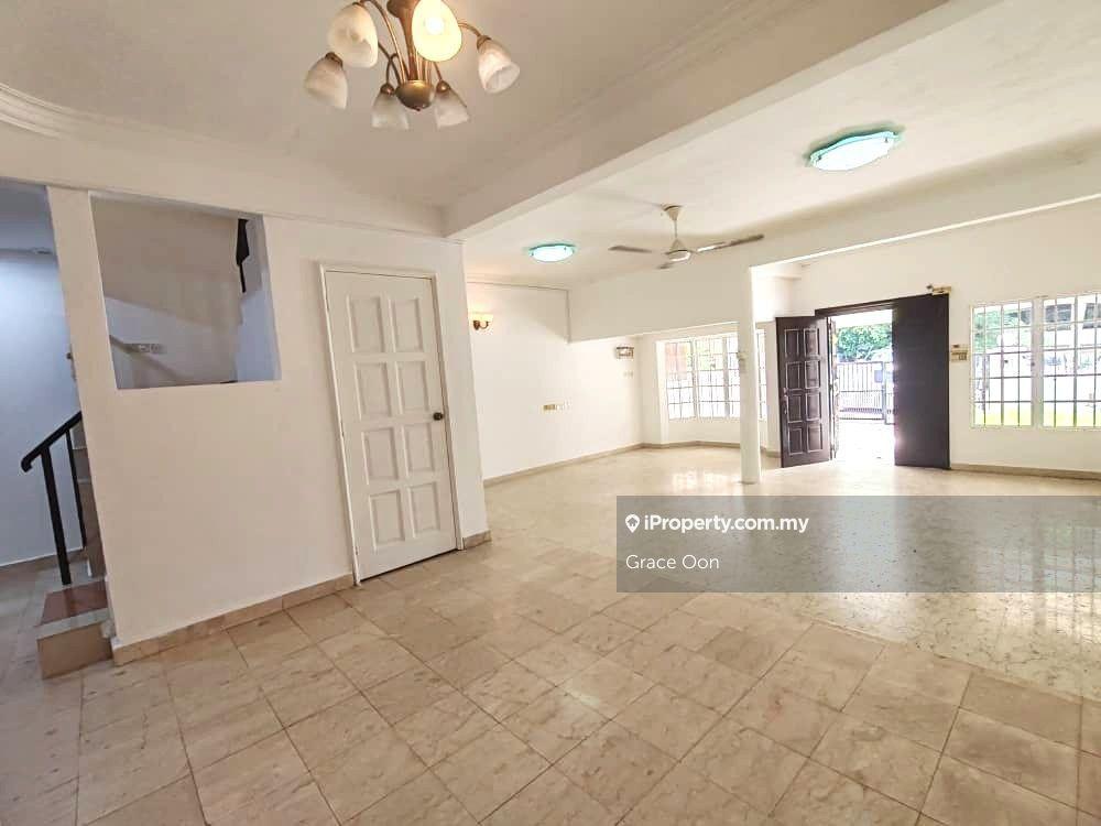 Rumah Berangkai 2 Tingkat untuk Dijual di SS12, Subang Jaya oleh Grace Oon - iProperty.com.my