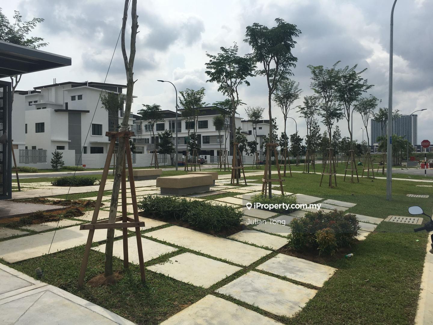 Semi-Detached House for Sale in Setia Utama, Setia Alam by Julian Tong - iProperty.com.my