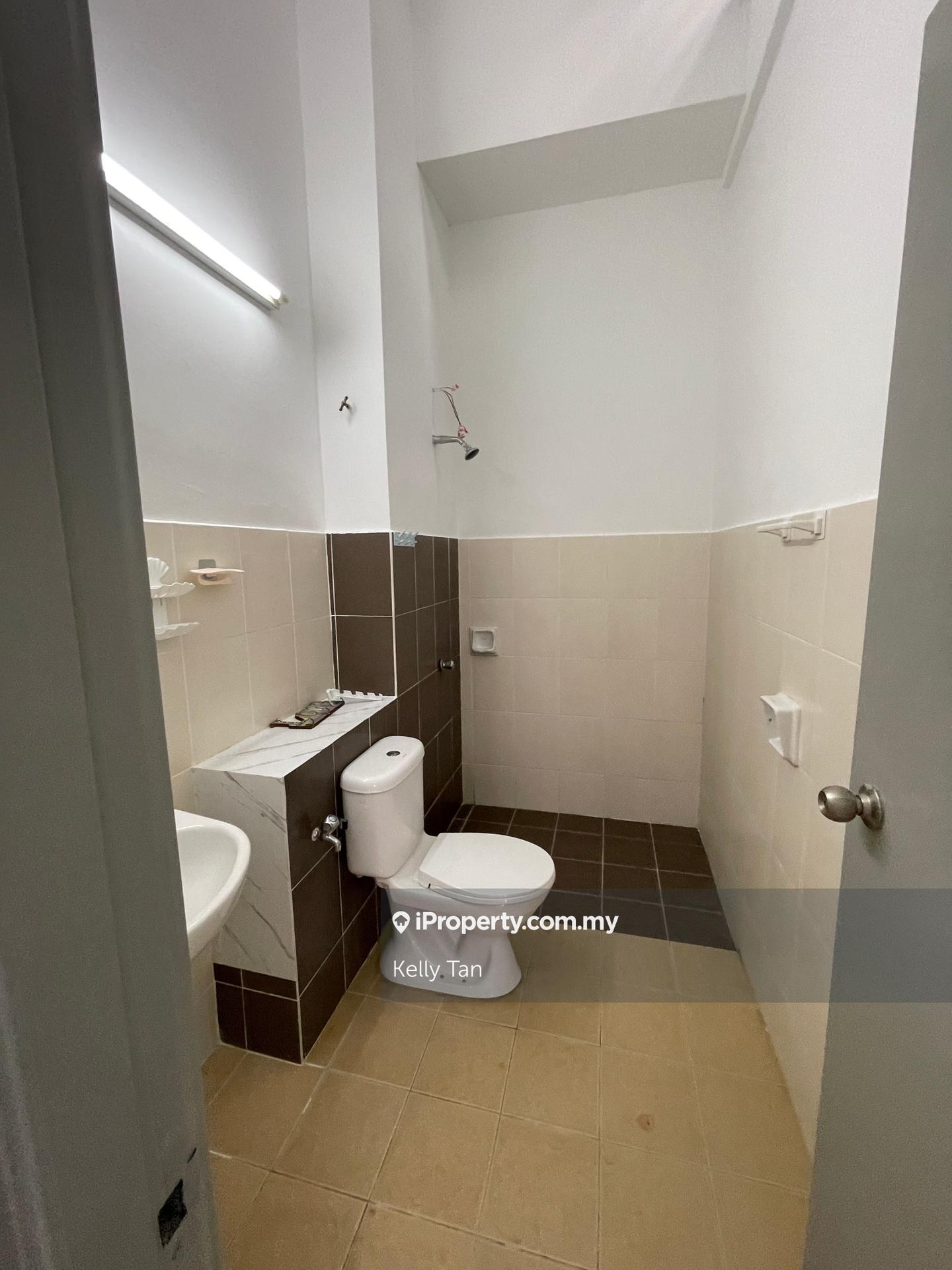 2-storey Terraced House for Sale in Bandar Tasik Kesuma, Pelangi Semenyih, Ecohill, Semenyih by Kelly Tan - iProperty.com.my