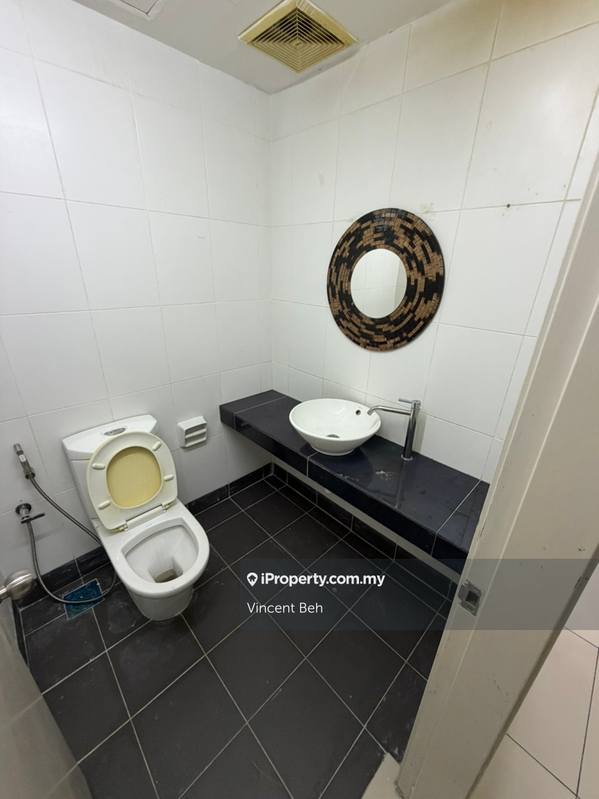 Condominium for Rent in Residence 8 by Vincent Beh - iProperty.com.my