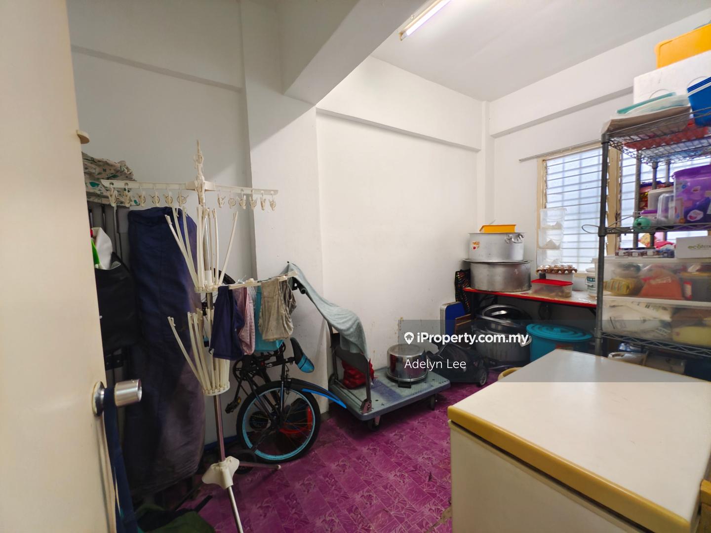 Pangsapuri untuk Dijual di Meranti Apartment oleh Adelyn Lee - iProperty.com.my
