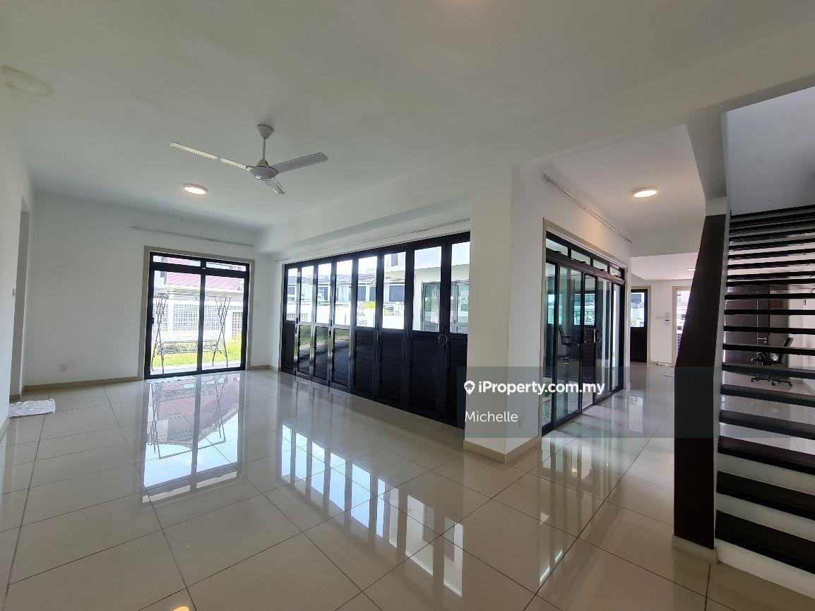 Rumah Berangkai 2 Tingkat untuk Dijual di Elmina, Shah Alam oleh Michelle - iProperty.com.my