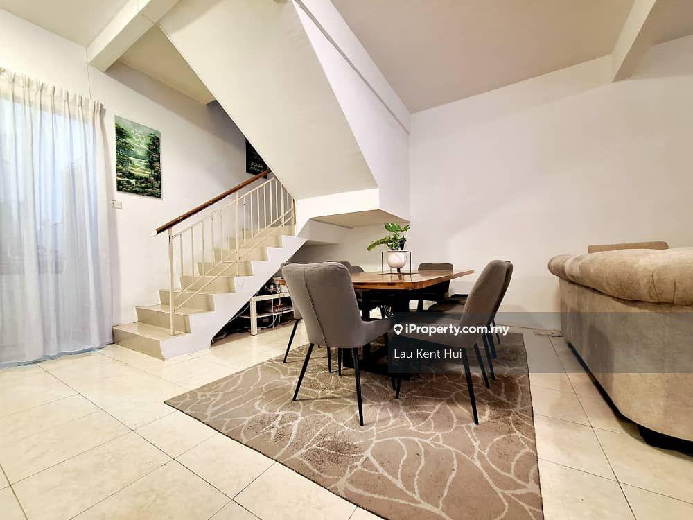 Rumah Berangkai 2 Tingkat untuk Dijual di Bandar Nusaputra, Puchong oleh Lau Kent Hui - iProperty.com.my