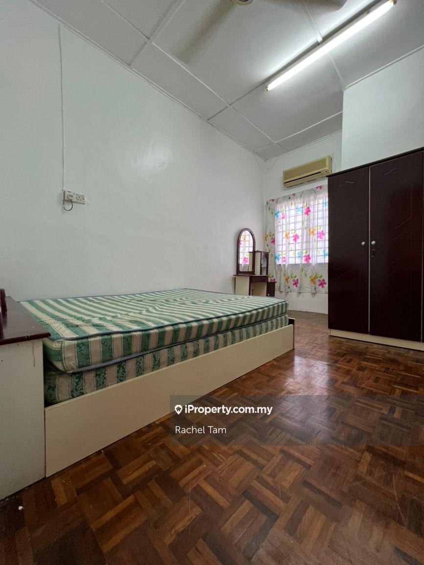Rumah Berangkai 2 Tingkat untuk Disewa di Air Putih, Kuantan oleh Rachel Tam - iProperty.com.my