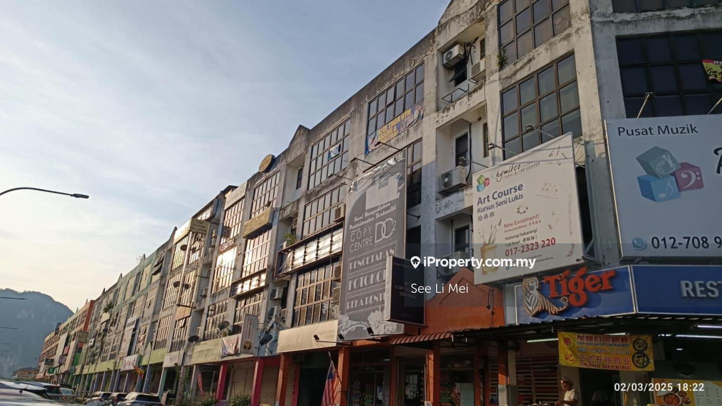Pejabat untuk Disewa di Pusat Bandar Sri Gombak, Batu Caves oleh See Li Mei - iProperty.com.my