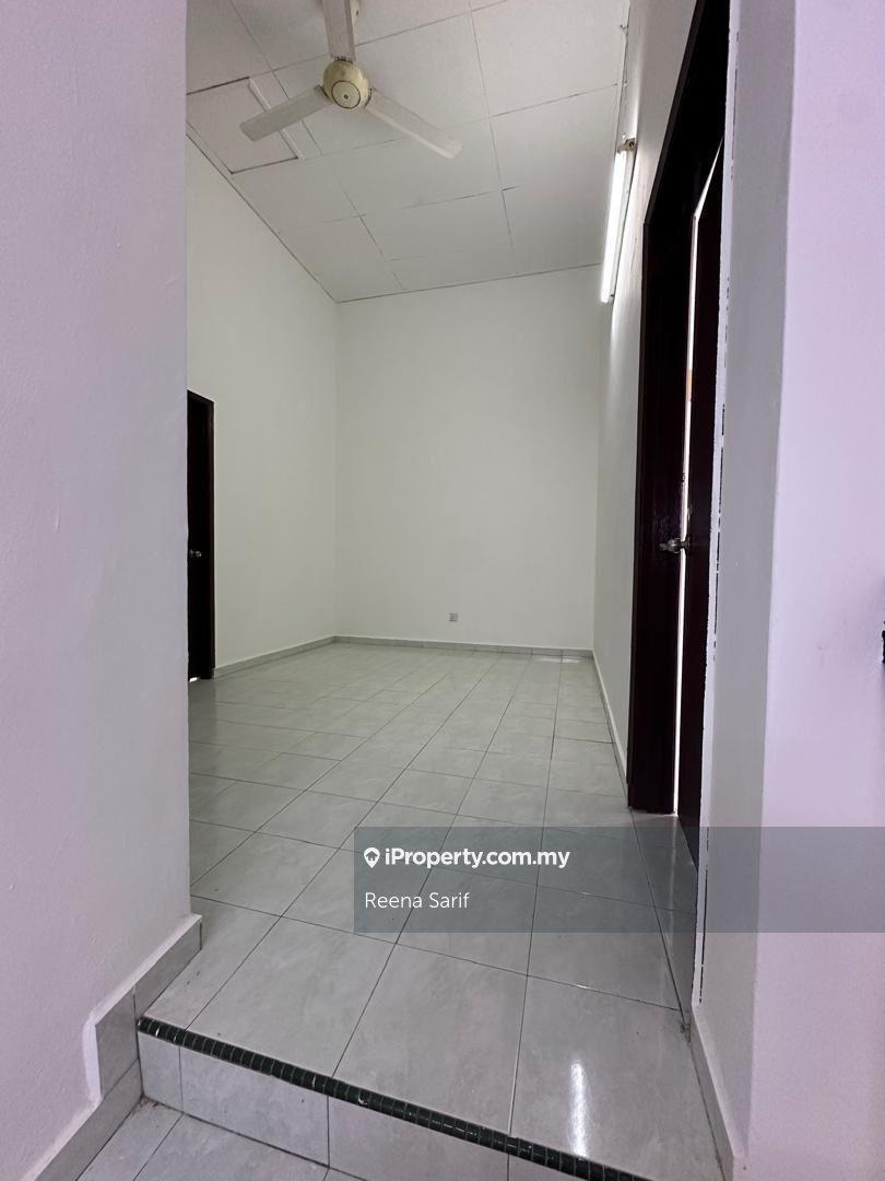 Rumah Berangkai 2 Tingkat untuk Dijual di Double Storey Terrace Pantai Dalam Bangsar South, Kampung Kerinchi (Bangsar South) oleh Reena Sarif - iProperty.com.my