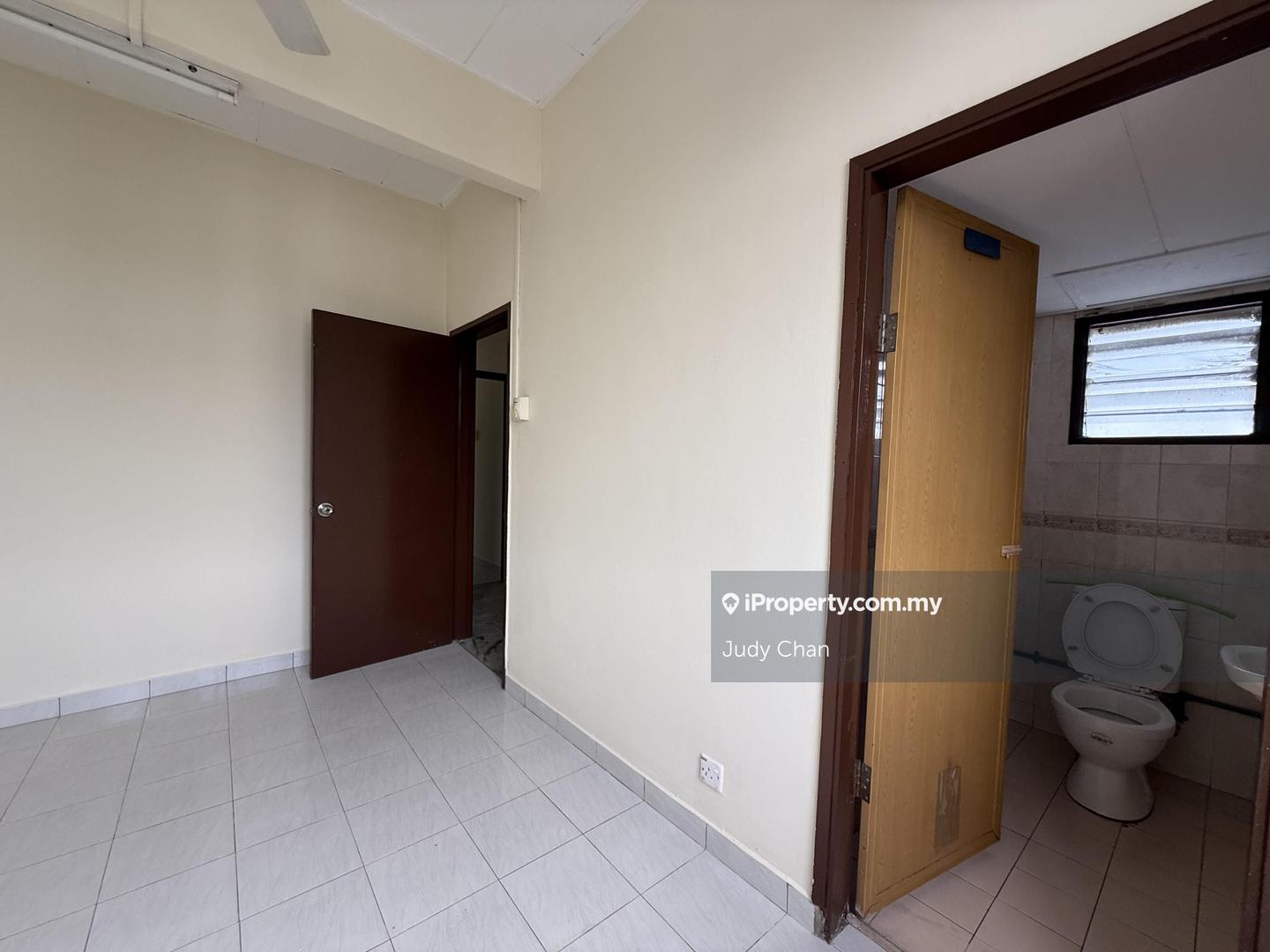 Pangsapuri untuk Disewa di Subang Perdana Goodyear Court 10 oleh Judy Chan - iProperty.com.my