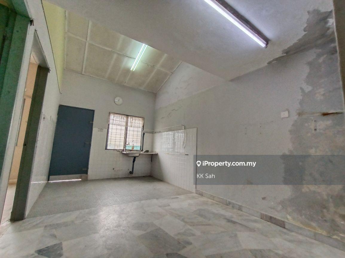 Rumah Berangkai 1 Tingkat untuk Dijual di gh13c, Kajang oleh KK Sah - iProperty.com.my