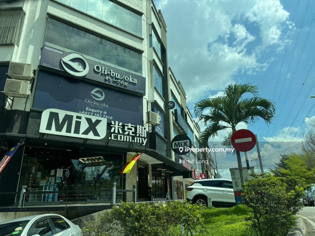 Kedai-Pejabat untuk Dijual di Taman Bukit Serdang, Seri Kembangan oleh Alfred Long - iProperty.com.my