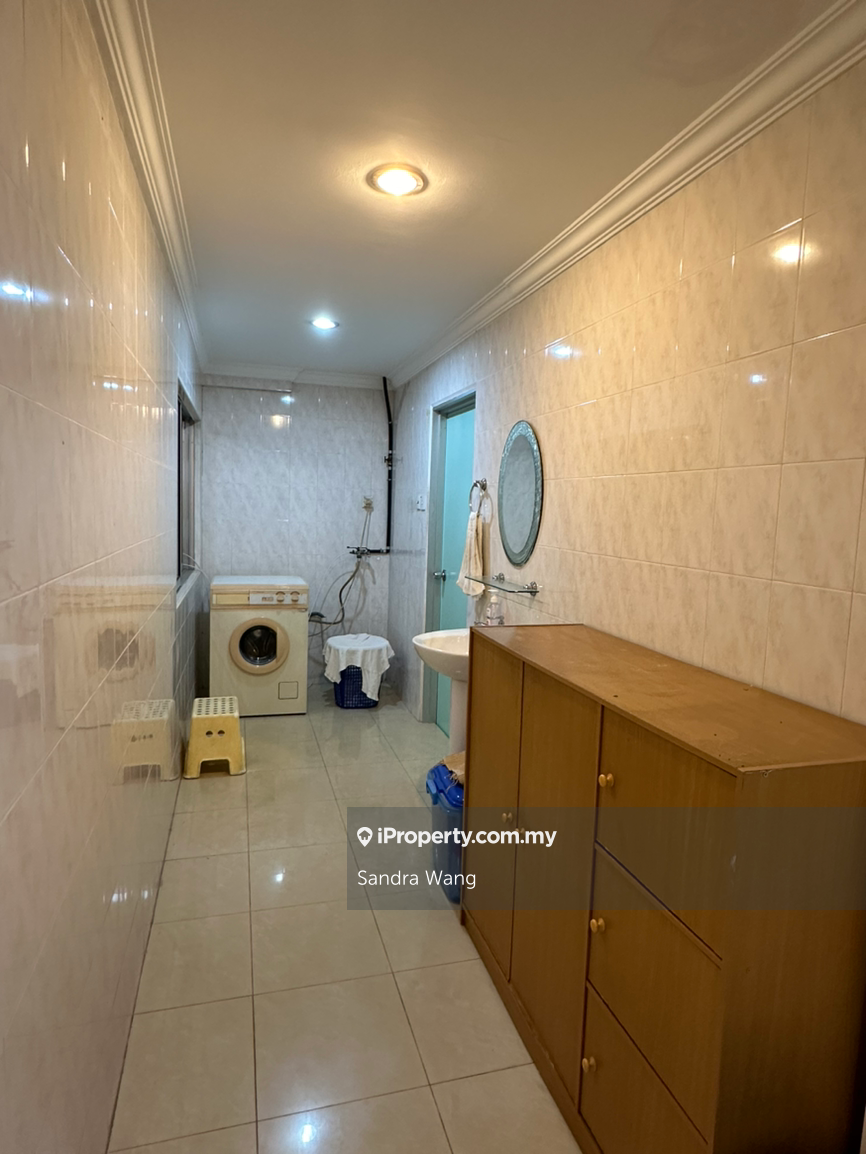 2-storey Terraced House for Sale in BU2 ( renovated house ) 22 x 85 extra Land, BU 2, Bandar Utama by Sandra Wang - iProperty.com.my