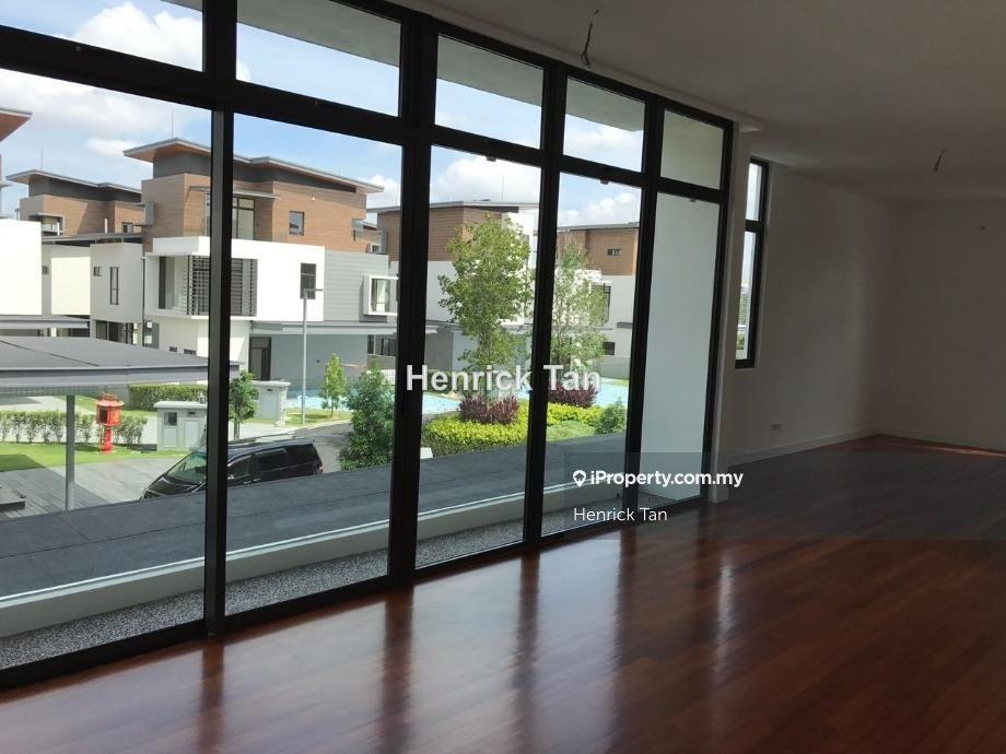 Bungalow House for Sale in Kota Kemuning, Shah Alam by Henrick Tan - iProperty.com.my
