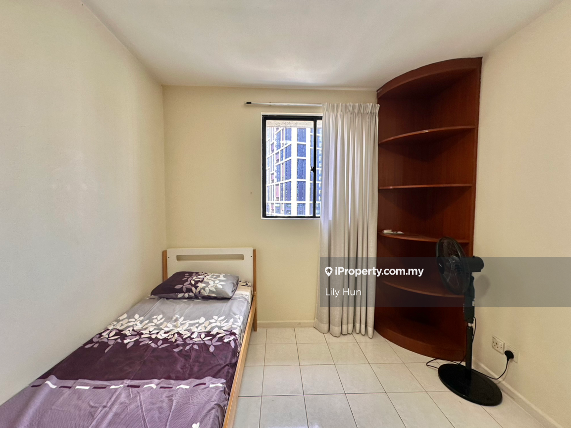 Kondominium untuk Dijual di Mont Kiara Pines oleh Lily Hun - iProperty.com.my