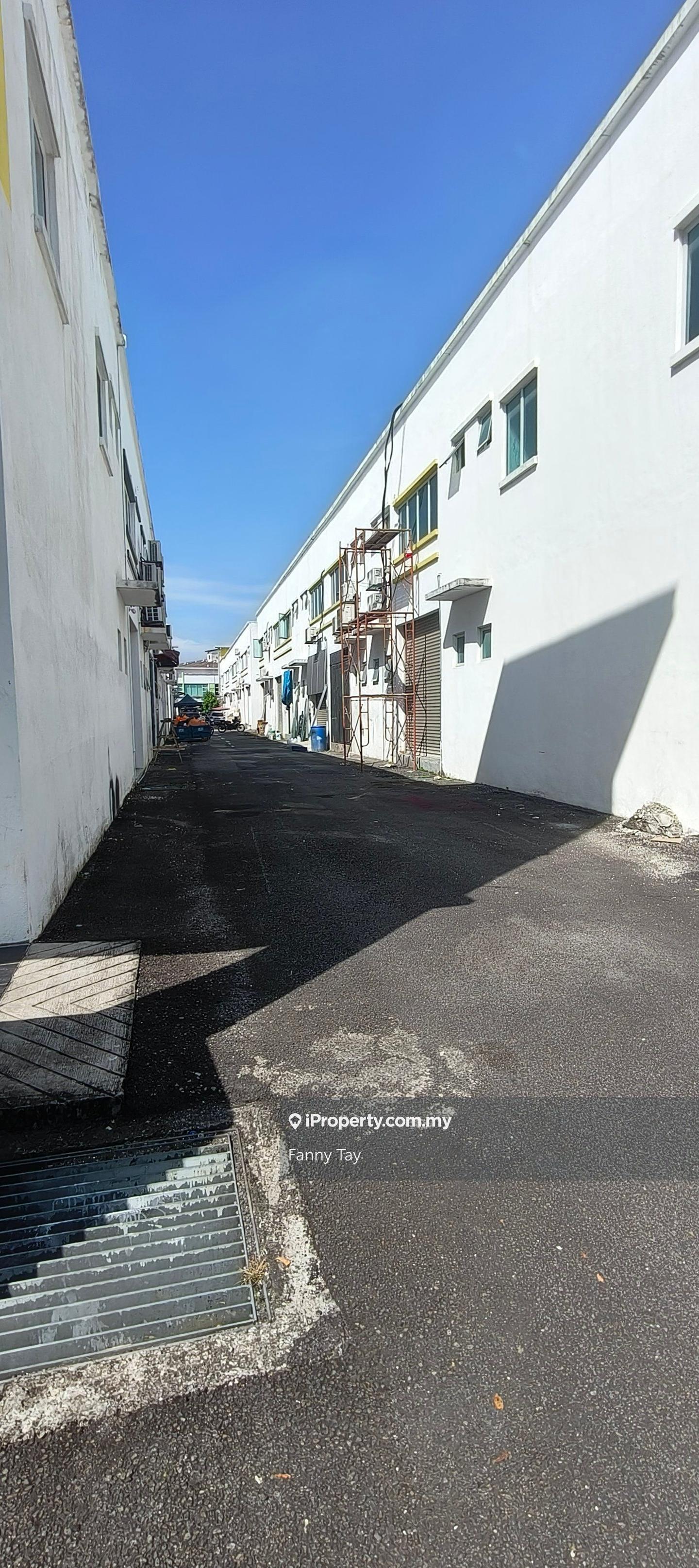 Kedai untuk Disewa di Saujana Puchong, Puchong oleh Fanny Tay - iProperty.com.my