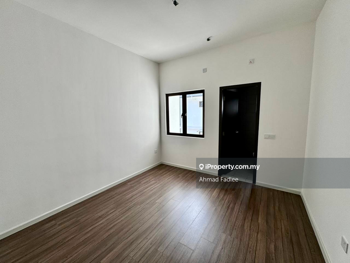 Rumah Berangkai 2 Tingkat untuk Disewa di Bandar Serenia, Dengkil oleh Ahmad Fadlee - iProperty.com.my