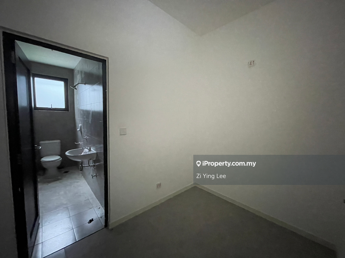 Semi-Detached House for Sale in Telok Panglima Garang, Selangor by Zi Ying Lee - iProperty.com.my