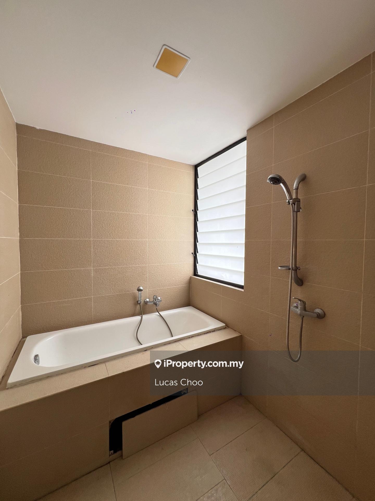 Rumah Berangkai 2.5 Tingkat untuk Dijual di 20Trees Residence @Courtyard Home, Ulu Kelang oleh Lucas Choo - iProperty.com.my