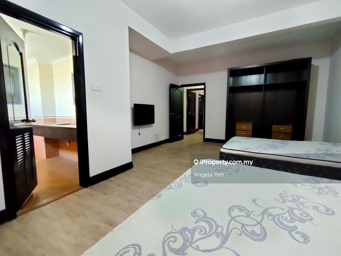 Condominium for Sale in Marina Court Resort Condominium by Angela Yen - iProperty.com.my