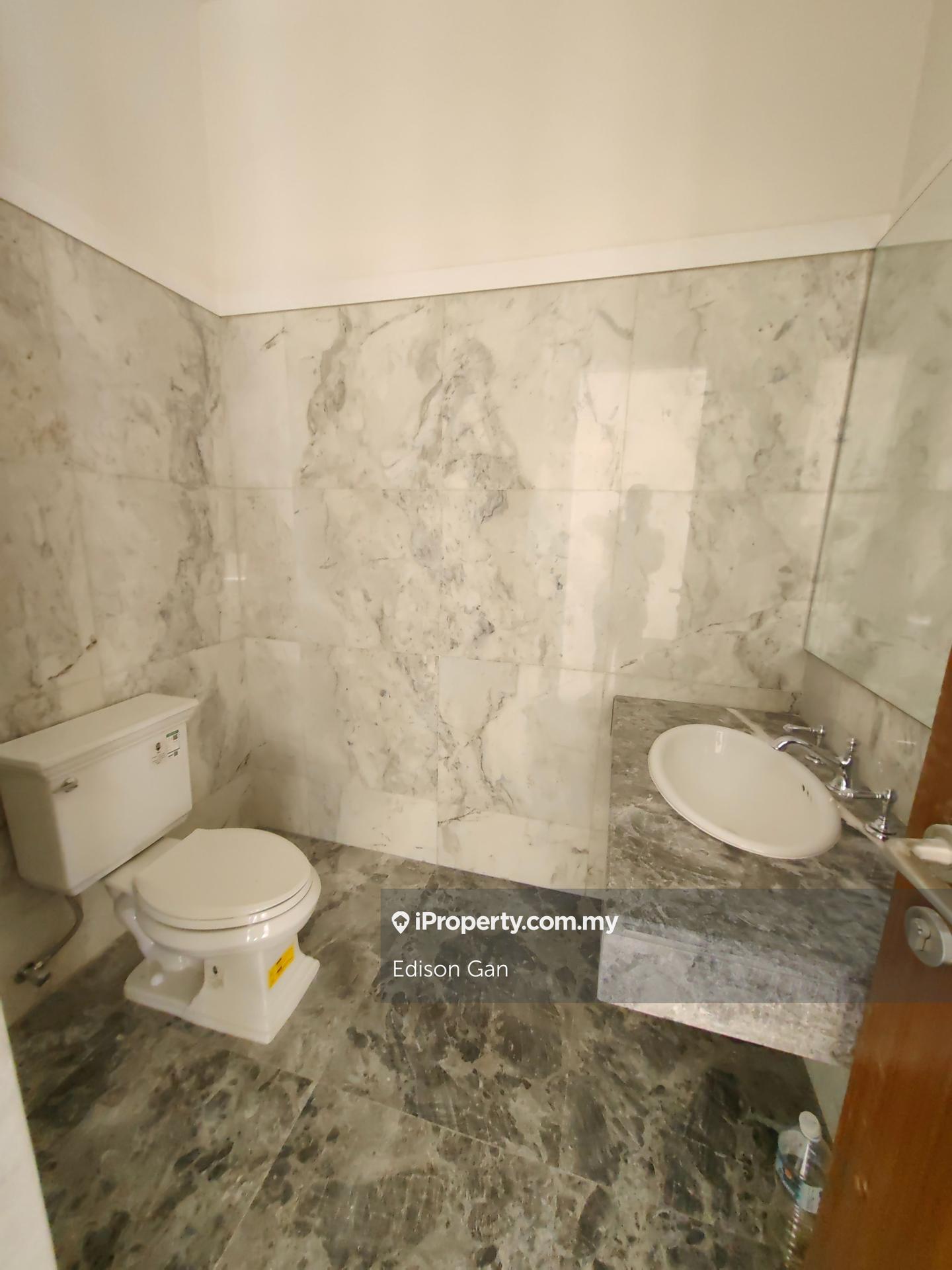 Rumah Berkembar untuk Dijual di Mont Kiara, Kuala Lumpur oleh Edison Gan - iProperty.com.my