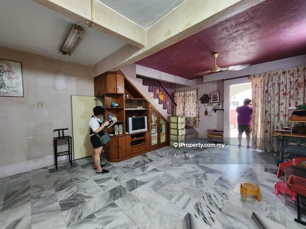 Rumah Berangkai 2 Tingkat untuk Dijual di Taman Arkid, Menglembu oleh April Tan - iProperty.com.my