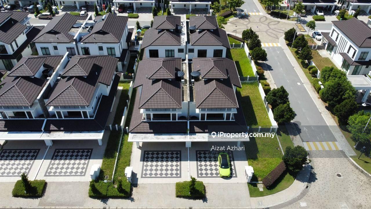 Semi-Detached House for Sale in FACING LAKE ECO MAJESTIC TENDERFIELD, Semenyih by Aizat Azhari - iProperty.com.my