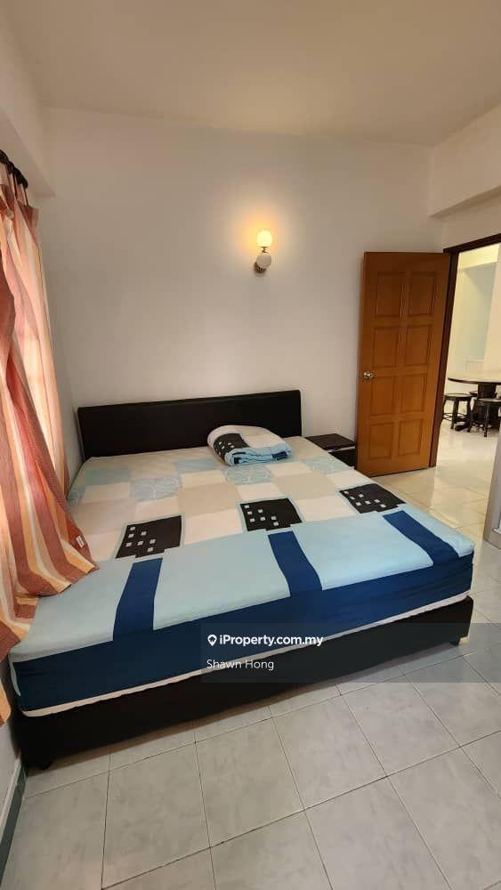 Kondominium untuk Dijual di Taman Desa Relau 2 oleh Shawn Hong - iProperty.com.my