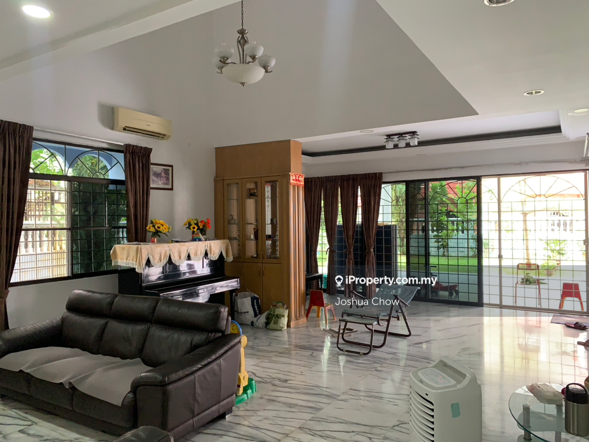 Bungalow House for Sale in Taman petaling,kepong baru,kepong, taman cuepacs, Kepong by Joshua Chow - iProperty.com.my