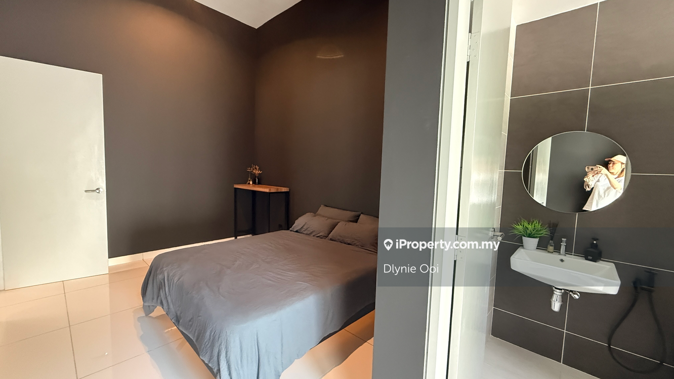 Semi-Detached House for Sale in Taman Semanja, Kajang by Dlynie Ooi - iProperty.com.my