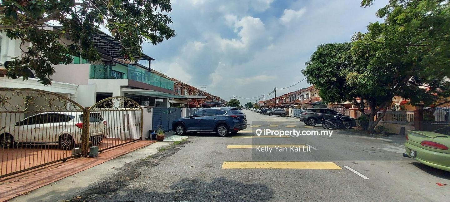 Rumah Berangkai 2 Tingkat untuk Dijual di Bandar Bukit Tinggi 2, Klang oleh Kelly Yan Kai Lit - iProperty.com.my