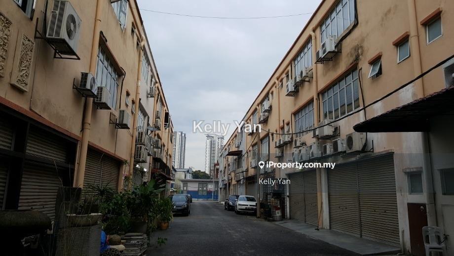 Shop-Office for Sale in Batu 9 Cheras, Cheras by Kelly Yan Kai Lit - iProperty.com.my