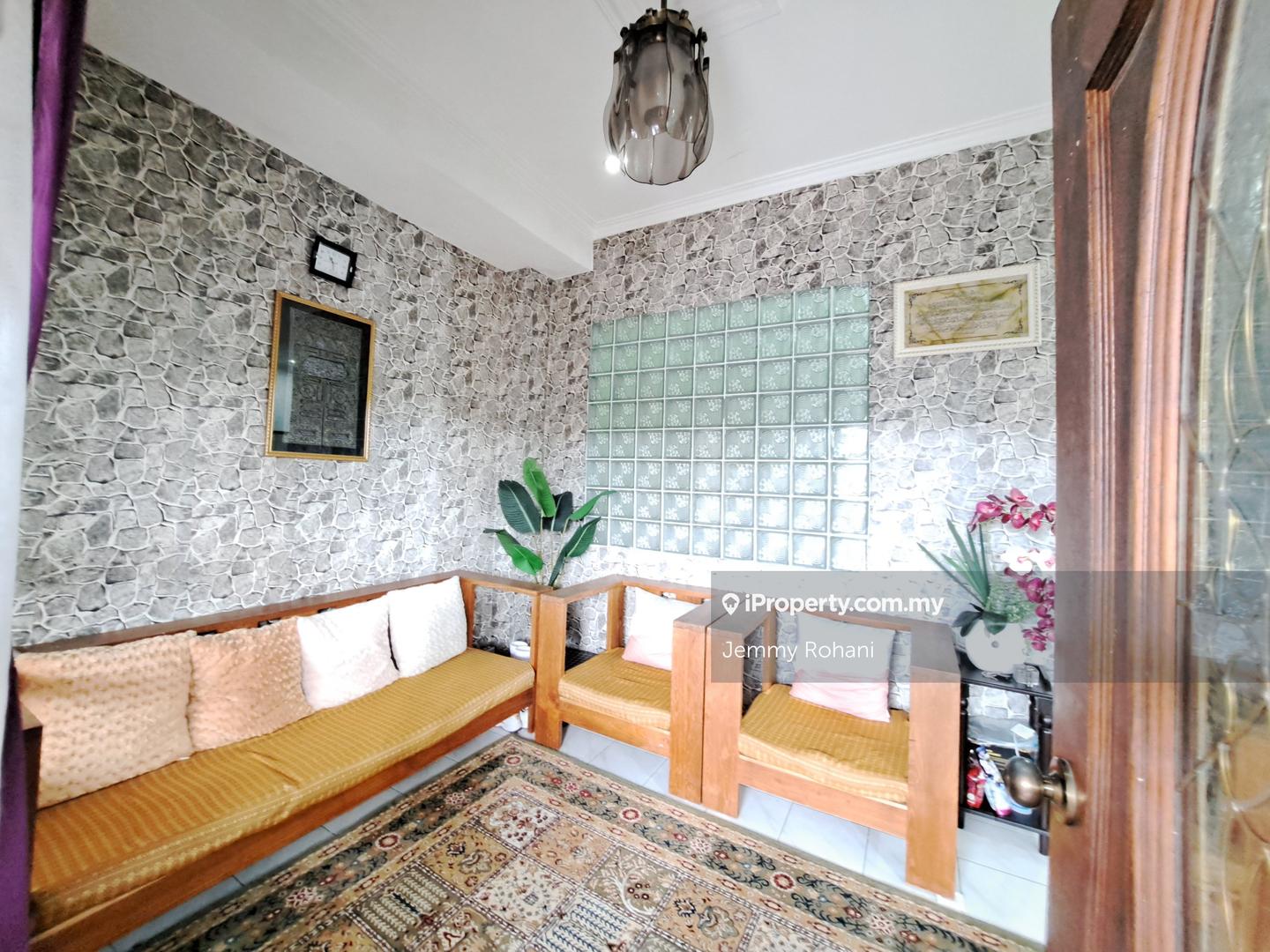 Rumah Berangkai 1 Tingkat untuk Dijual di Desa Cempaka 3, Nilai oleh Jemmy Rohani - iProperty.com.my