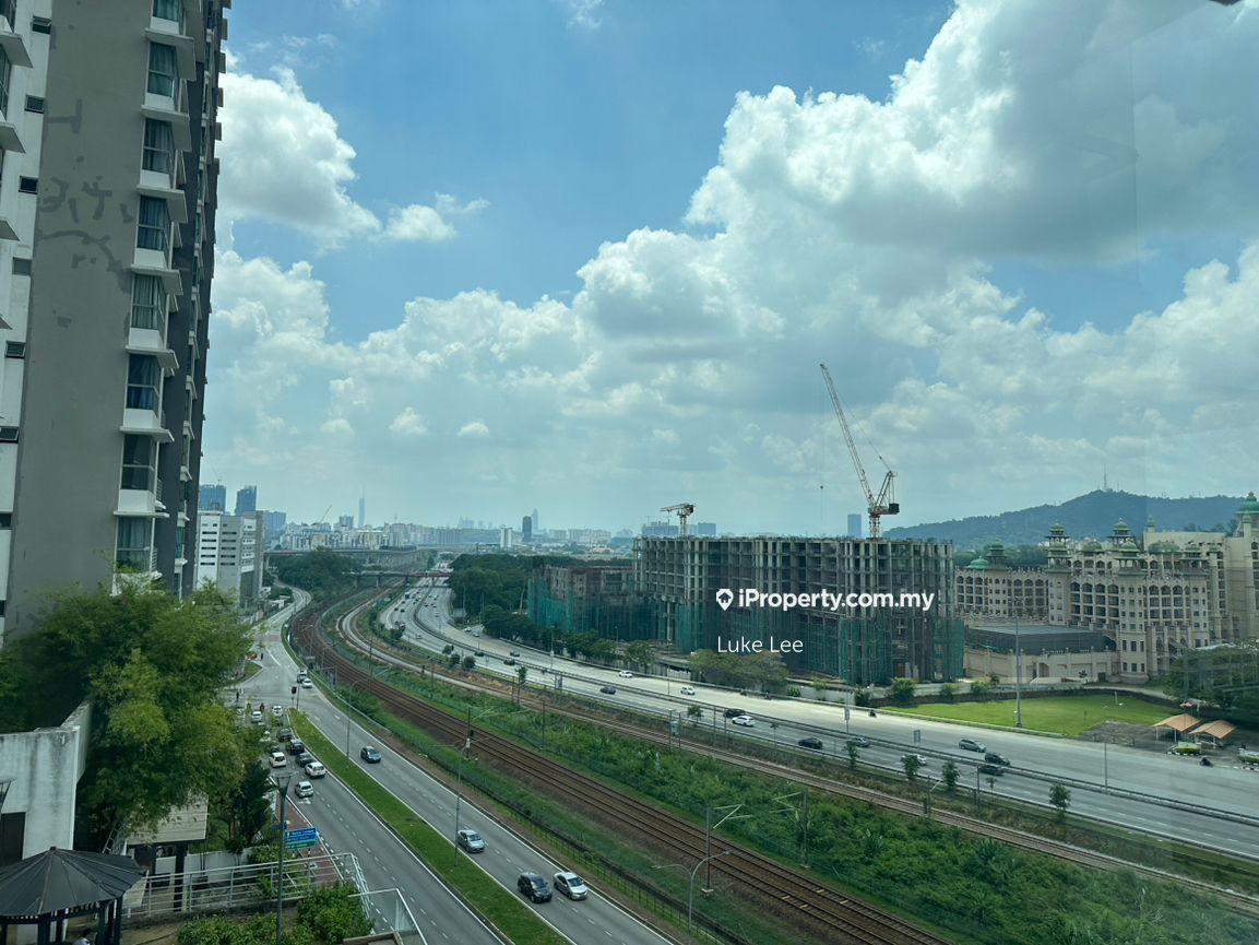 Service Residence for Sale in One South by Luke Lee - iProperty.com.my