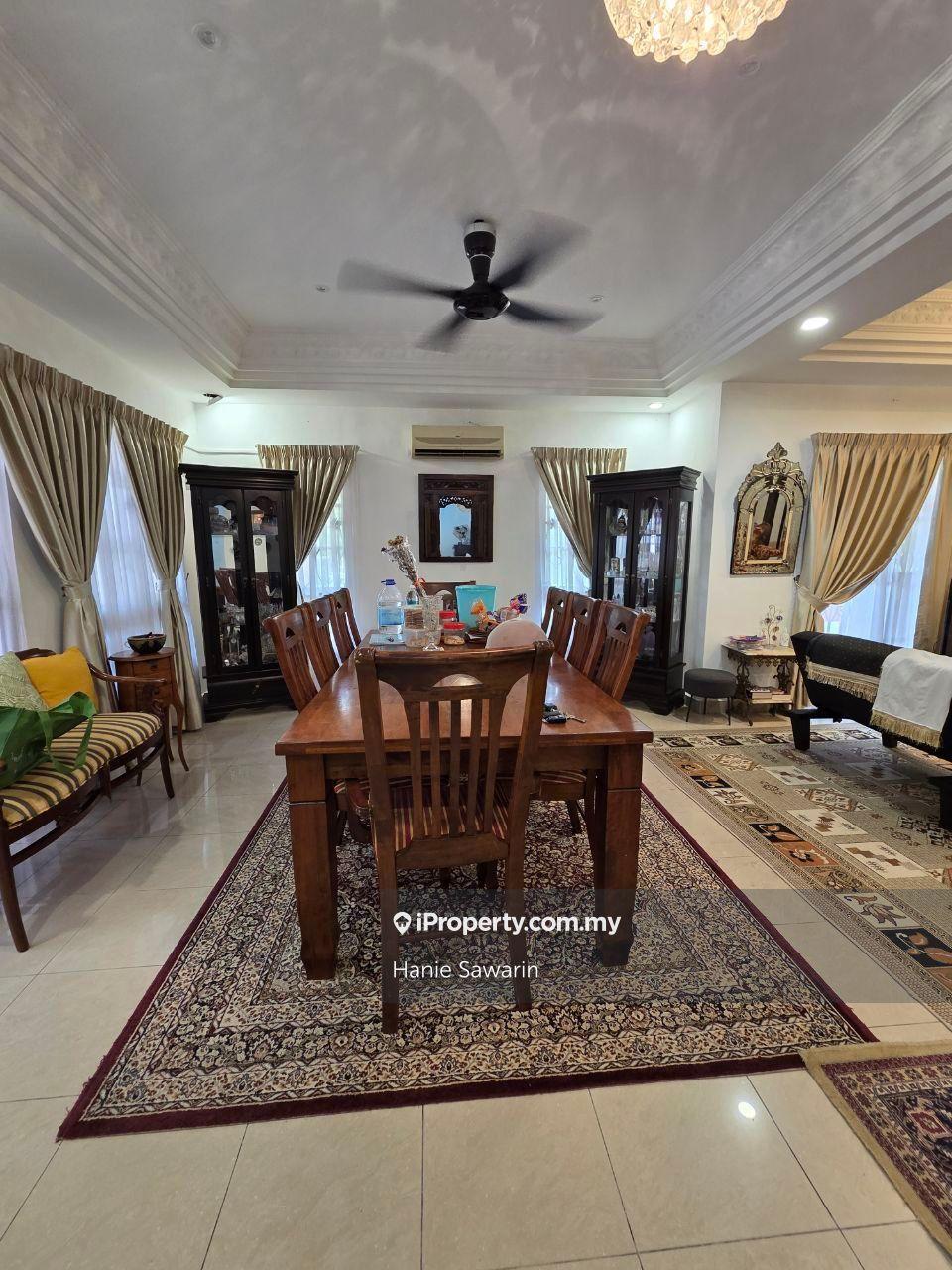 Rumah Berangkai 2 Tingkat untuk Dijual di Bukit Jelutong, Shah Alam oleh Hanie Sawarin - iProperty.com.my