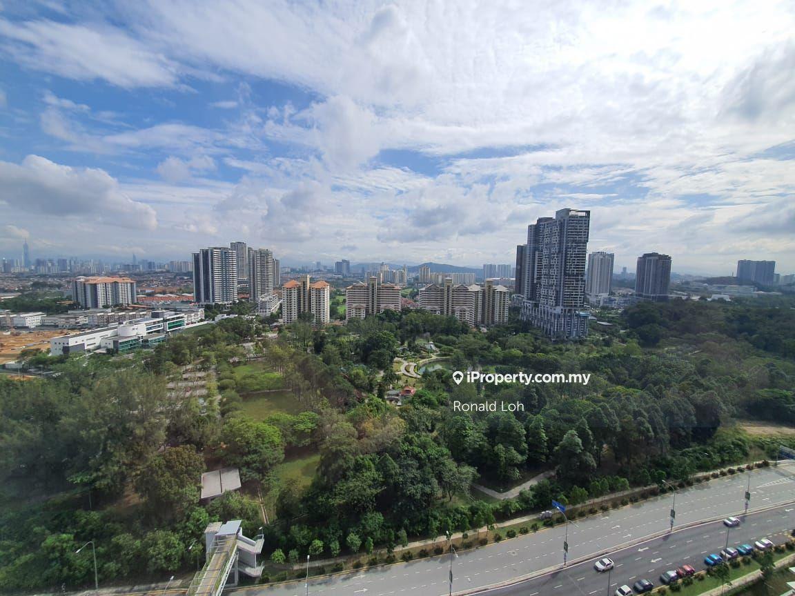 Service Residence for Sale in The Park Sky Residence by Ronald Loh - iProperty.com.my
