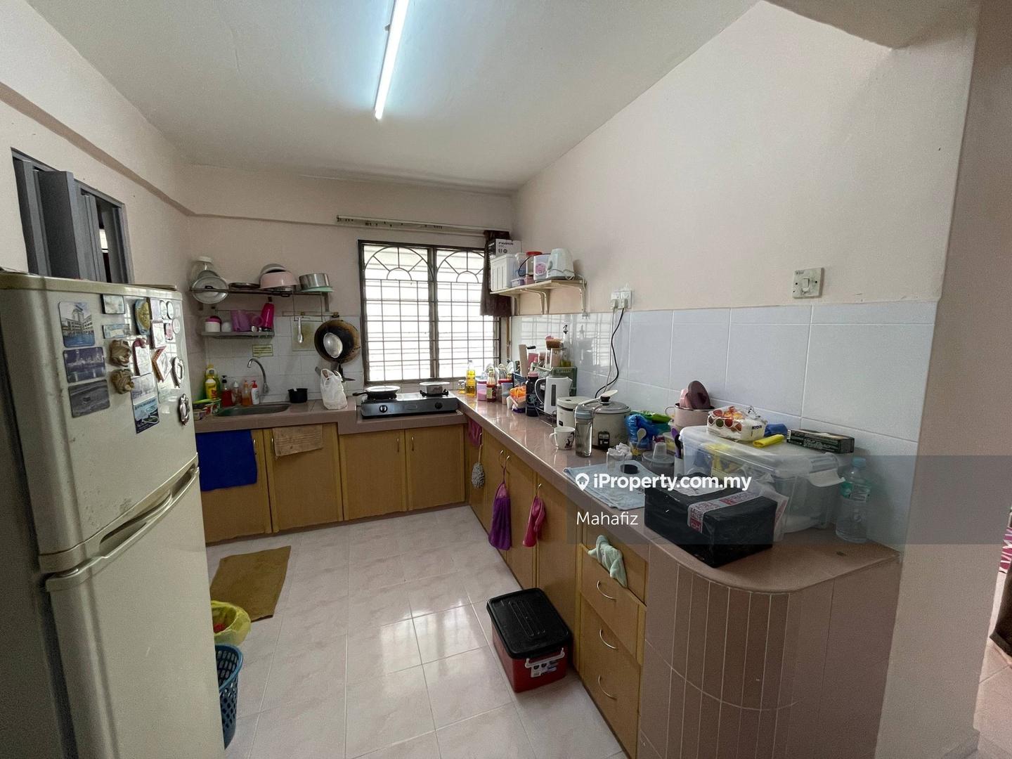 Pangsapuri untuk Dijual di Pangsapuri Putra Harmoni oleh Mahafiz - iProperty.com.my