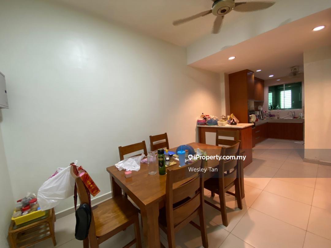 Rumah Berangkai 2 Tingkat untuk Dijual di Taman Merak Mas 2 Storey Corner Big Land For Sale, Bukit Baru oleh Wesley Tan - iProperty.com.my