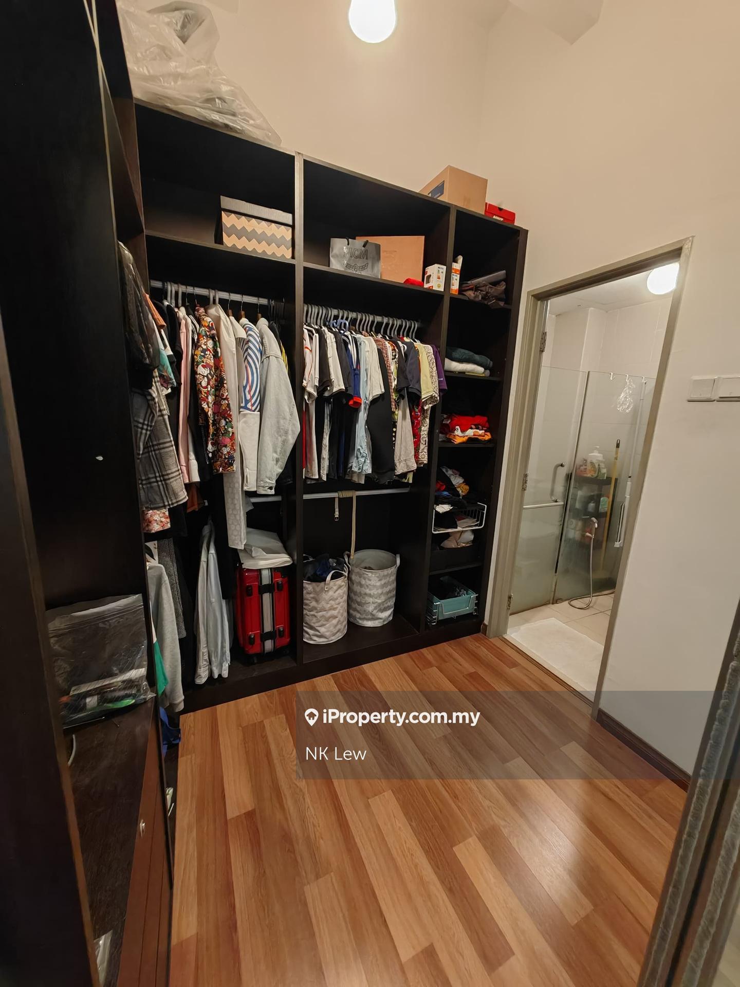 Condominium for Sale in Bayan Villa, Seri Kembangan by NK Lew - iProperty.com.my