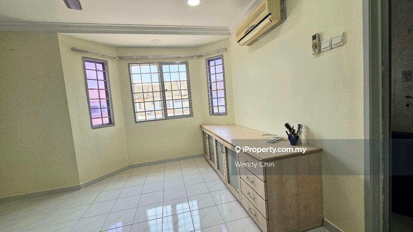 Rumah Berangkai 2 Tingkat untuk Disewa di TAMAN PUCHONG UTAMA, Puchong oleh Wendy Chin - iProperty.com.my