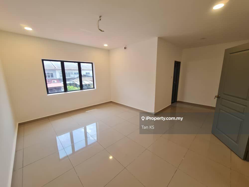 Rumah Teres untuk Dijual di Taman Sentosa, Klang oleh Tan KS - iProperty.com.my